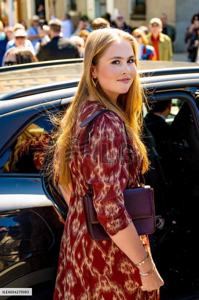 Princess Amalia Of The Netherlands Unveils A Plaque - Madrid