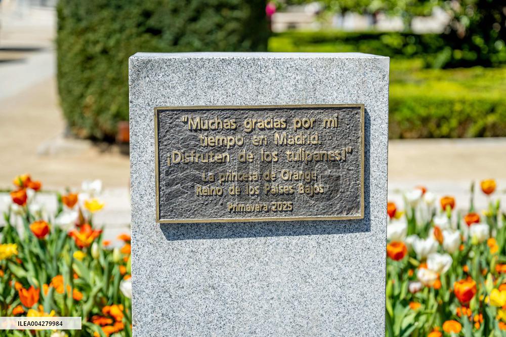 Princess Amalia Of The Netherlands Unveils A Plaque - Madrid
