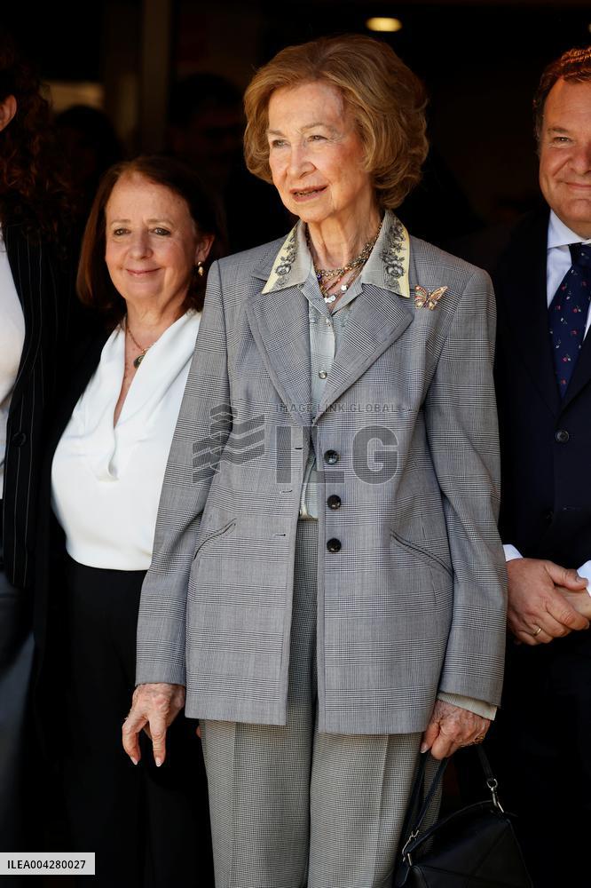 Queen Sofia Launches Extraordinary Brains Campaign - Madrid