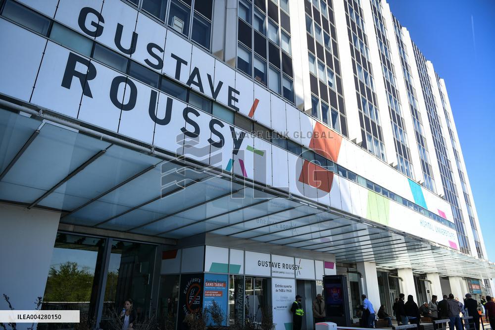 Institut Gustave Roussy near Paris FA