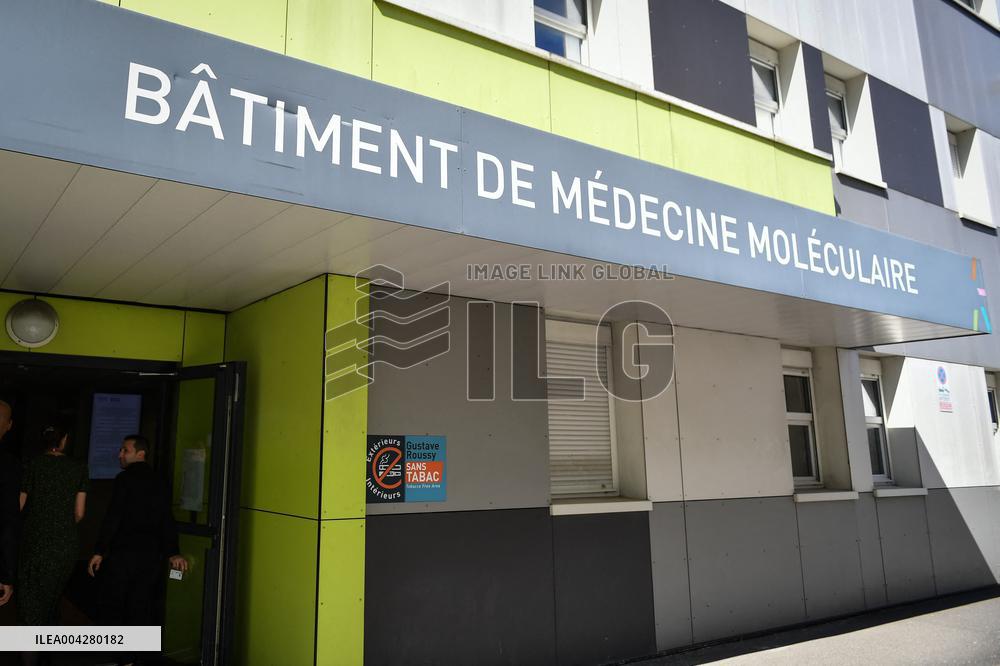 Institut Gustave Roussy near Paris FA