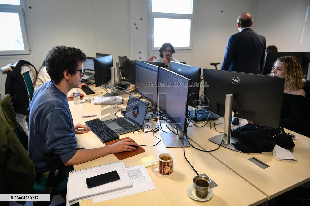 Institut Gustave Roussy near Paris FA