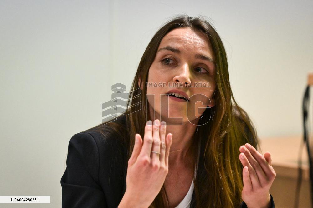 Laurent Marcangeli visits Institut Gustave Roussy near Paris FA