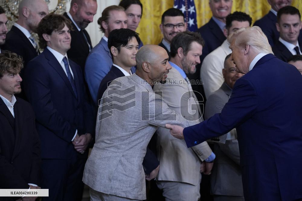 Donald Trump welcomes Los Angeles Dodgers - Washington