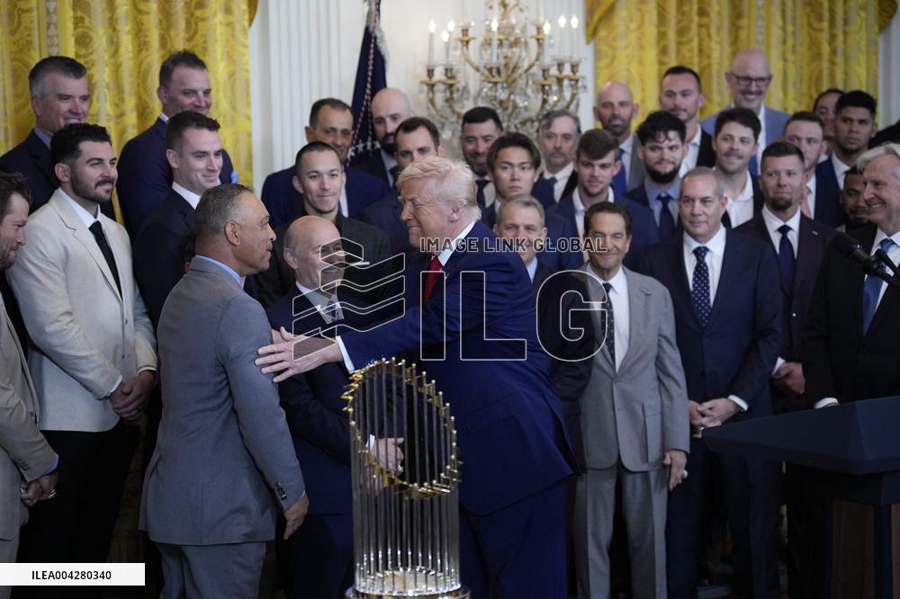 Donald Trump welcomes Los Angeles Dodgers - Washington