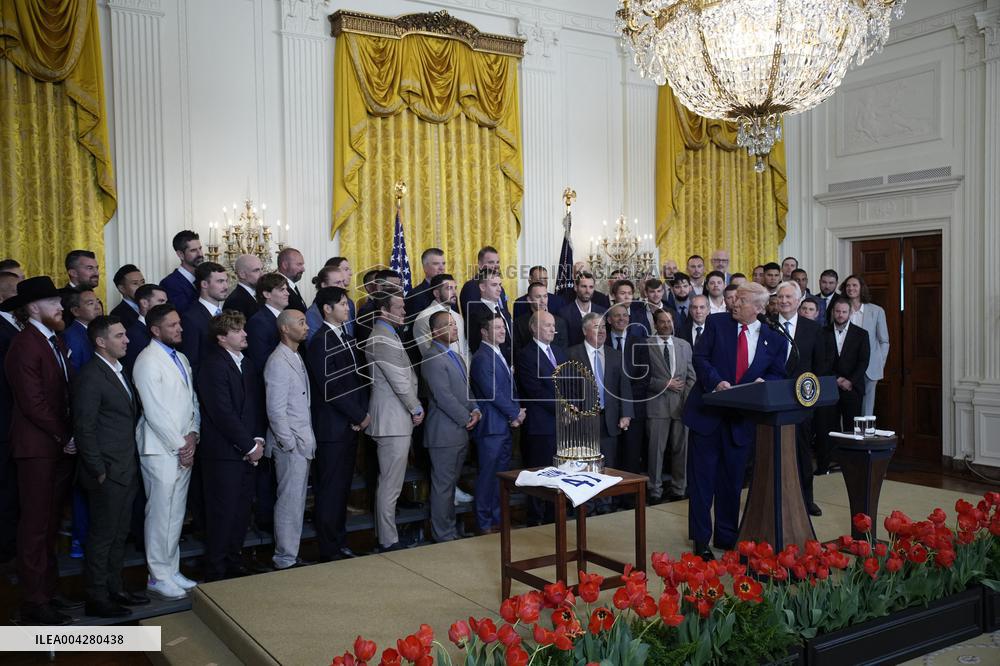 Donald Trump welcomes Los Angeles Dodgers - Washington