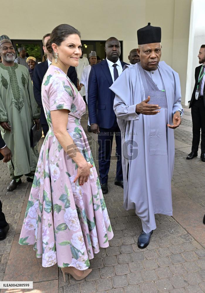CROWN PRINCESS VICTORIA IN NIGERIA