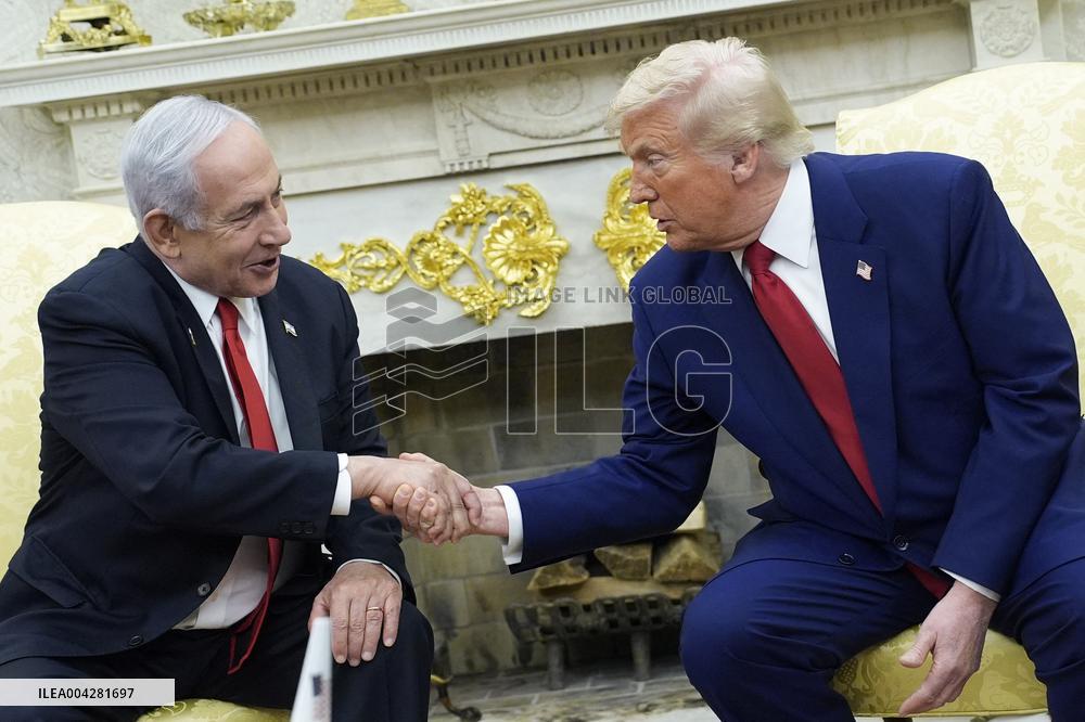 Donald Trump meets with Benjamin Netanyahu - Washington
