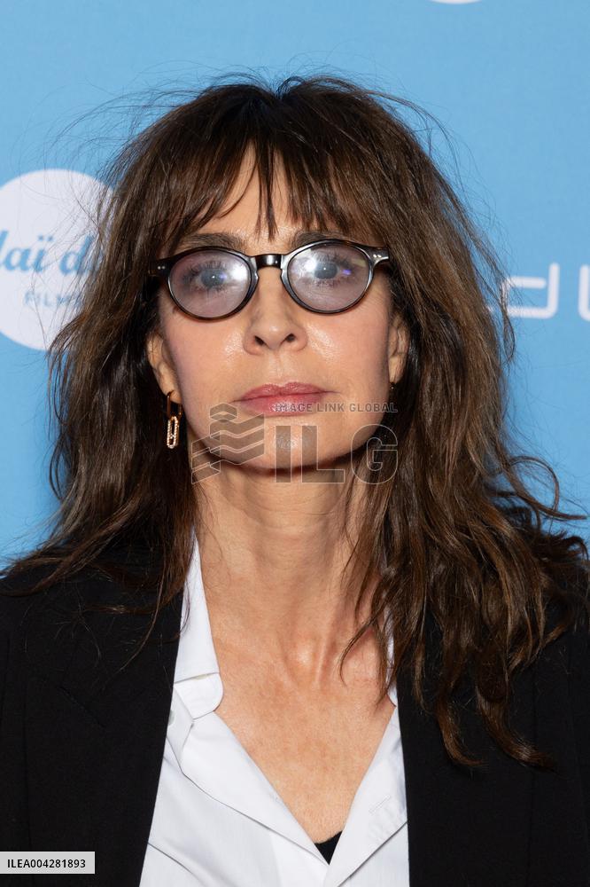 Des Jours Meilleurs Paris Film Premiere