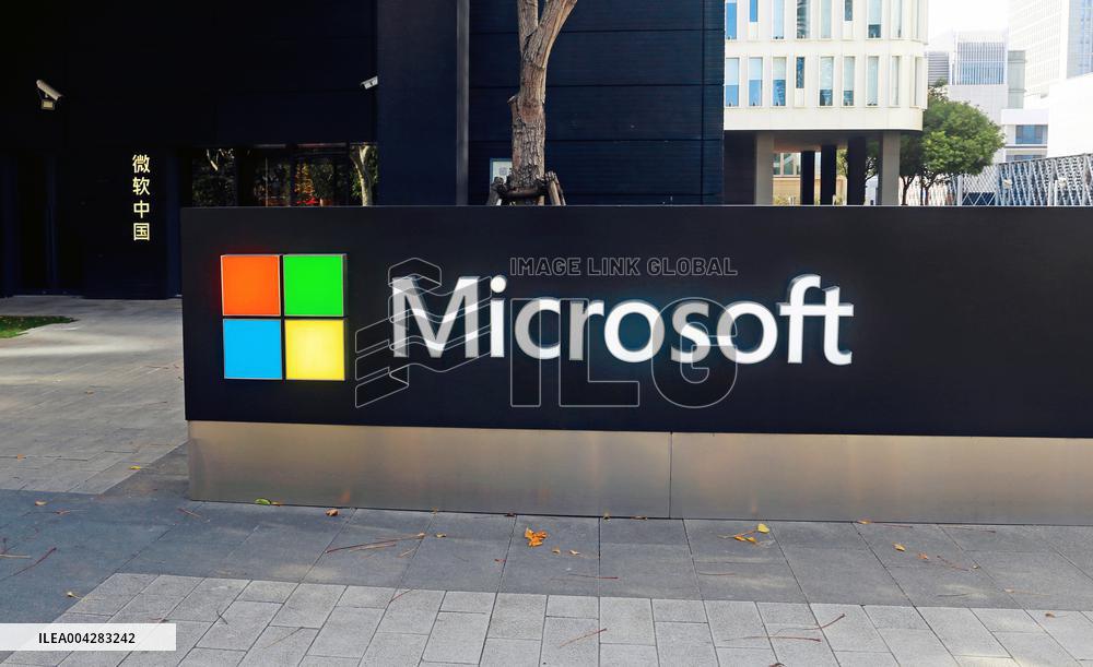 Microsoft Denies Withdrawing From the Chinese Market