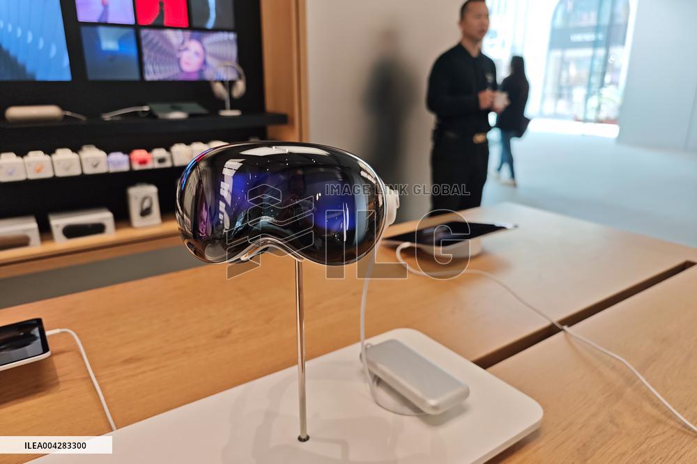 Apple Hit By Tariffs