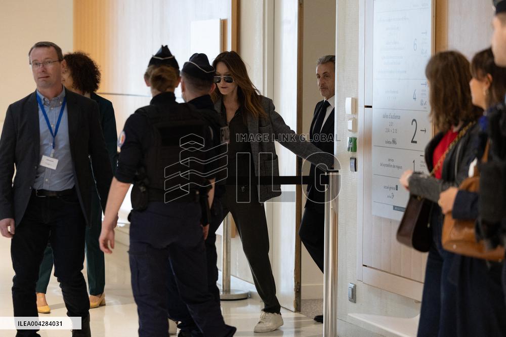 Trial for illegal campaign financing from Lybia - Paris RL