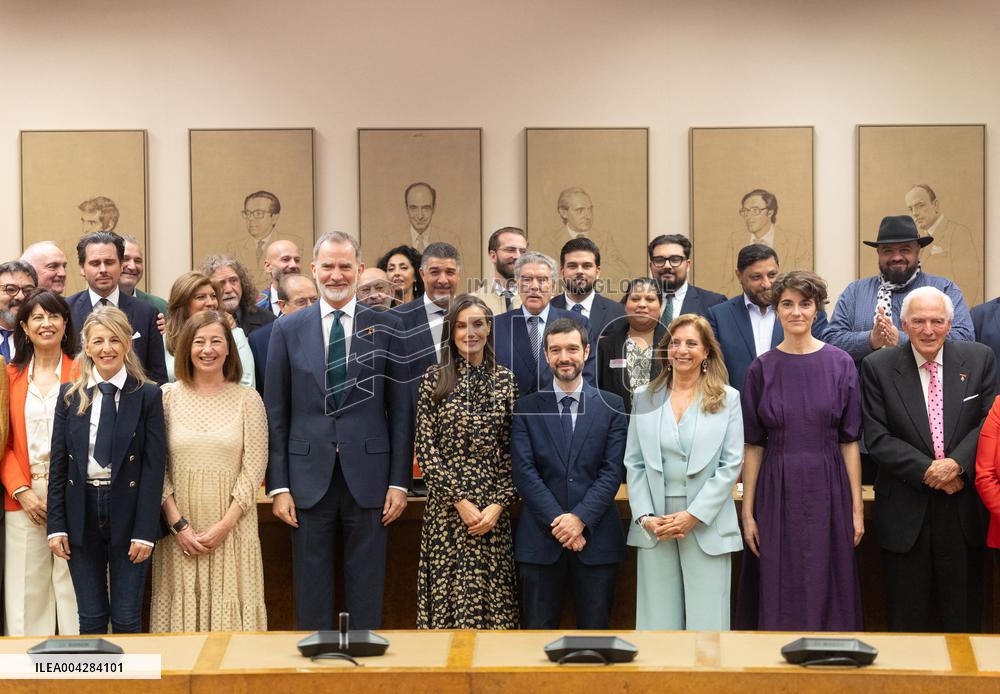 The King and Queen of Spain preside over the commemoration of the 600th anniversary of the arrival of the gypsy people in Spain