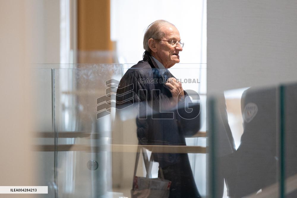 Trial for illegal campaign financing from Lybia - Paris RL