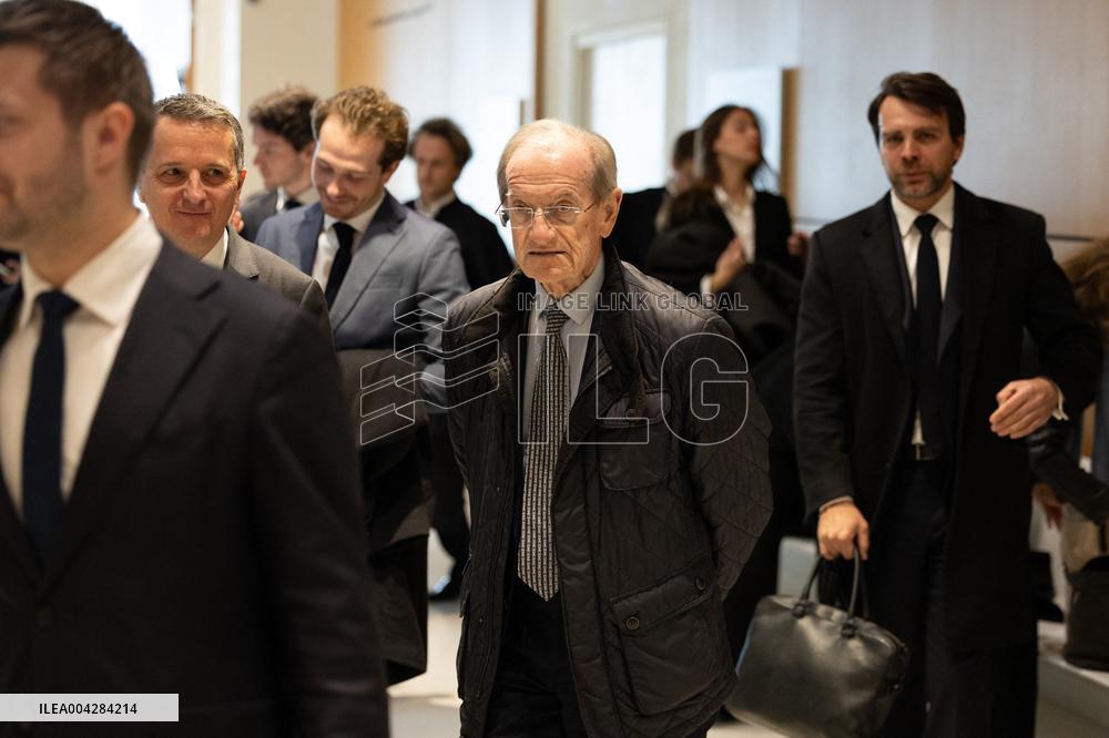 Trial for illegal campaign financing from Lybia - Paris RL