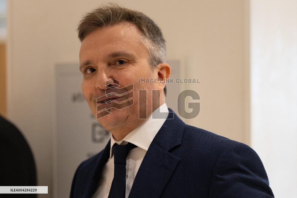 Trial for illegal campaign financing from Lybia - Paris RL