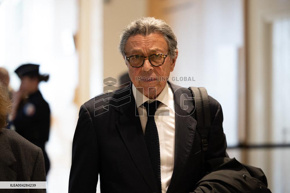 Trial for illegal campaign financing from Lybia - Paris RL