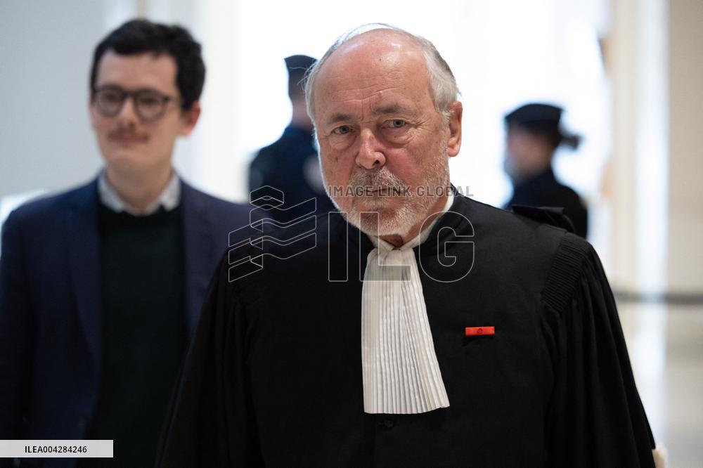 Trial for illegal campaign financing from Lybia - Paris RL