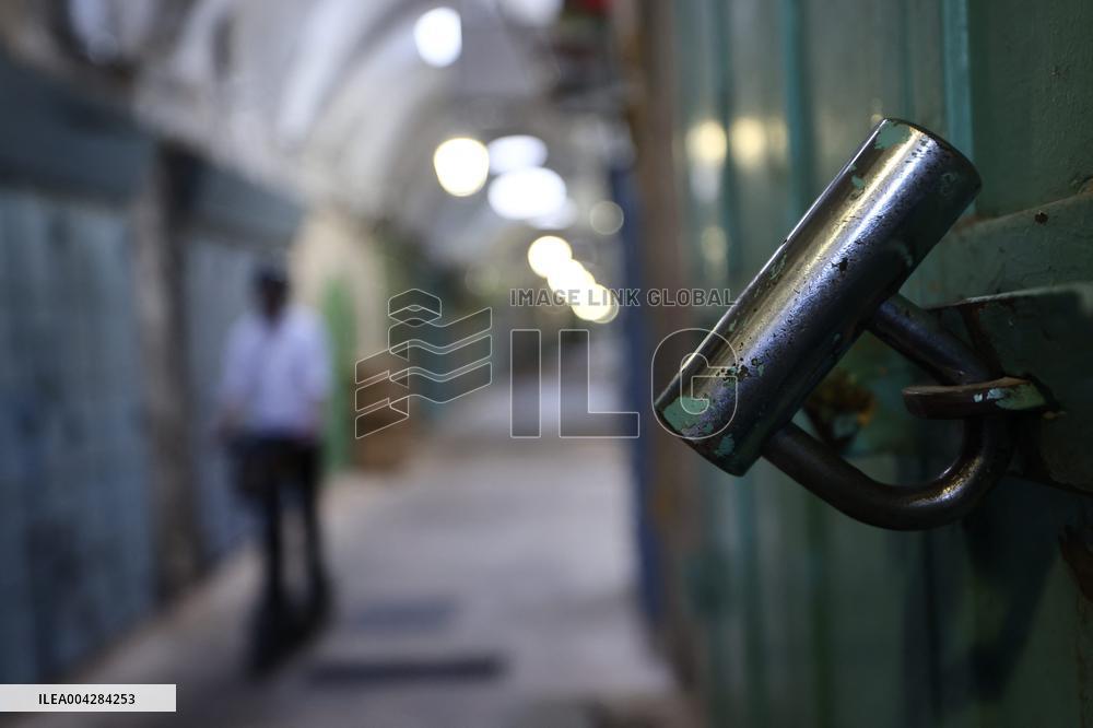 Palestinians general strike across West Bank and East Jerusalem