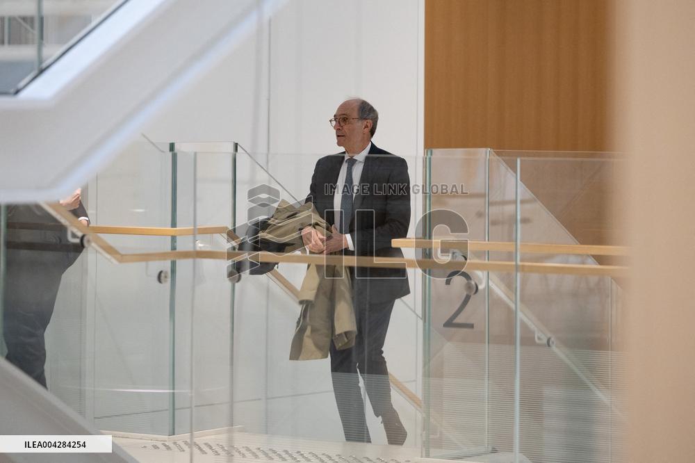 Trial for illegal campaign financing from Lybia - Paris RL