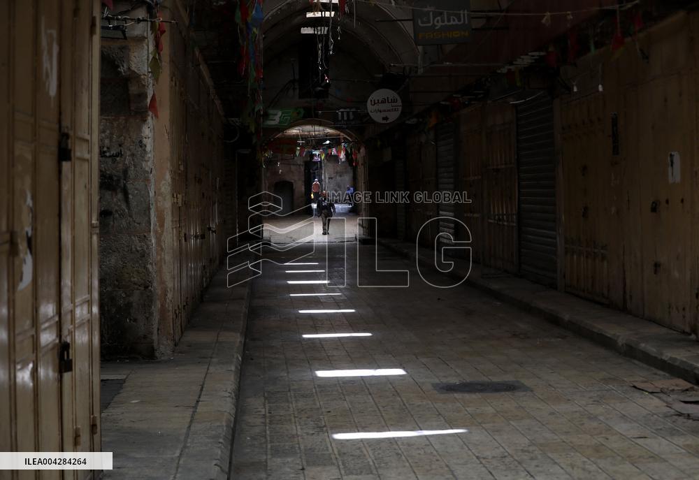 Palestinians general strike across West Bank and East Jerusalem
