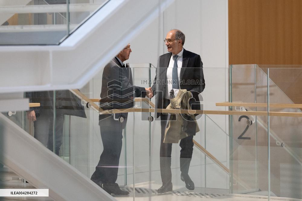 Trial for illegal campaign financing from Lybia - Paris RL