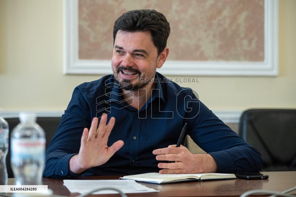 Andrii Nadzhos meets with OSCE High Commissioner