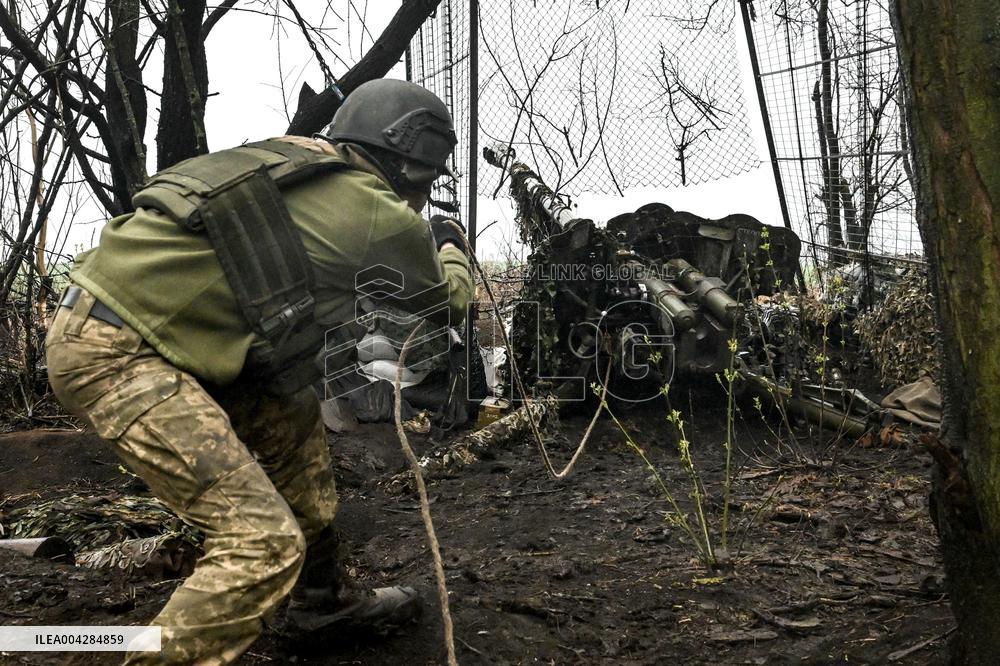 Artillery unit of Ukraines 108th Territorial Defence Brigade in Zaporizhzhia region