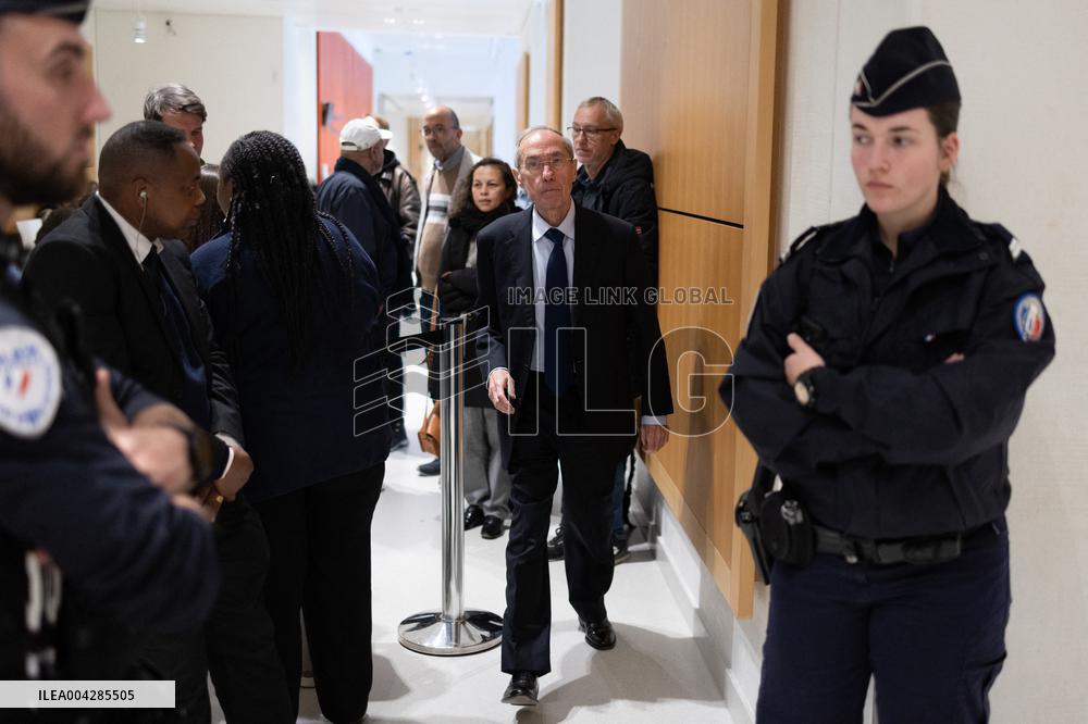 Trial for illegal campaign financing from Lybia - Paris RL
