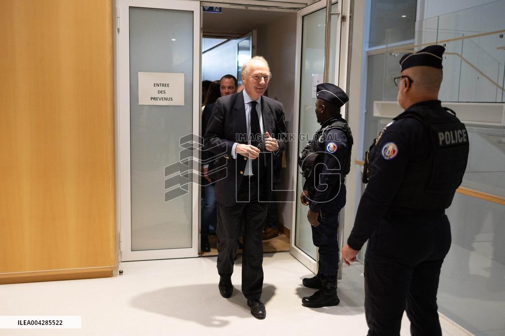 Trial for illegal campaign financing from Lybia - Paris RL