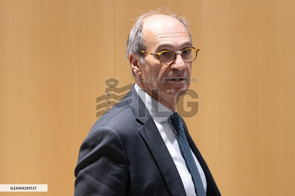 Trial for illegal campaign financing from Lybia - Paris RL