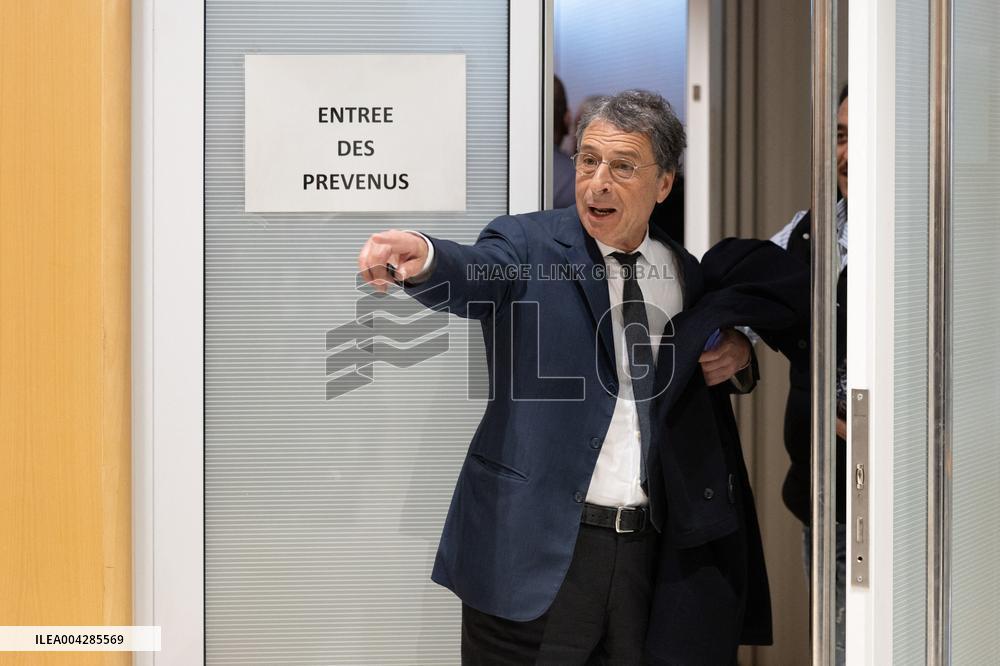 Trial for illegal campaign financing from Lybia - Paris RL