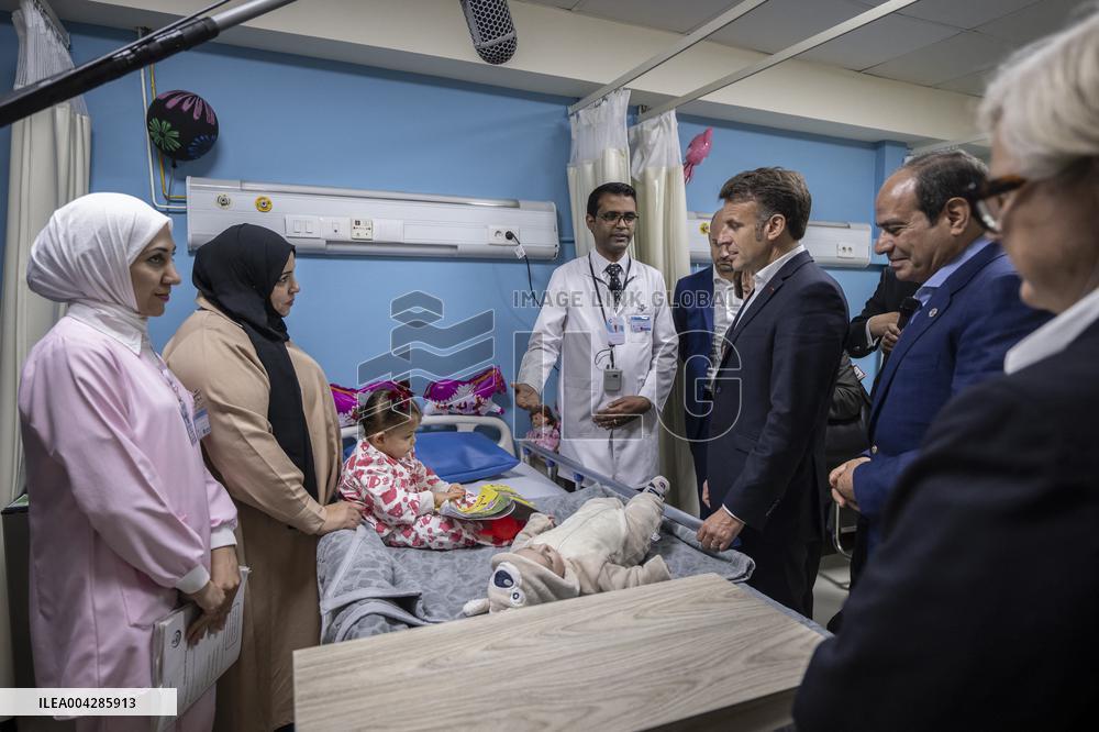 Presidents Macron and Al-Sisi near Gaza Border in North Sinai - Egypt