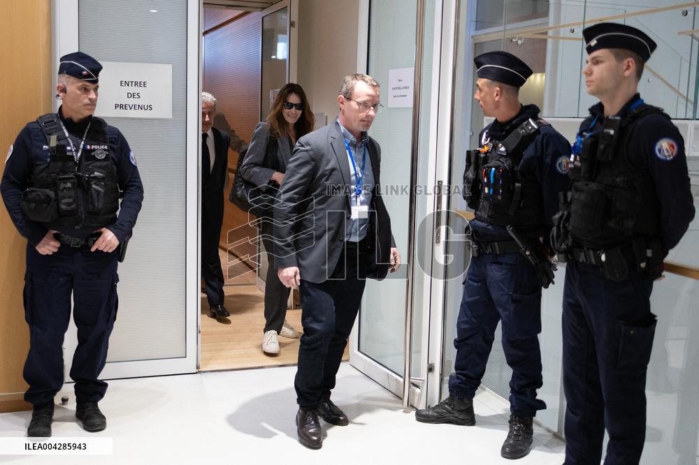 Trial for illegal campaign financing from Lybia - Paris RL