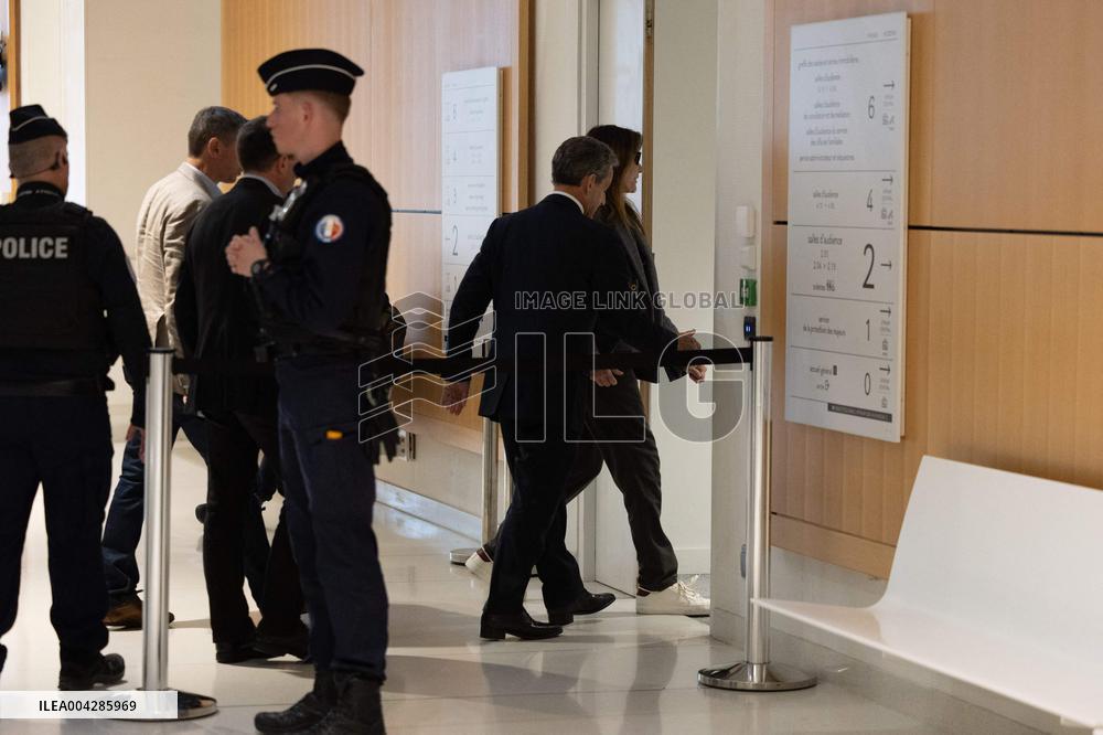 Trial for illegal campaign financing from Lybia - Paris RL