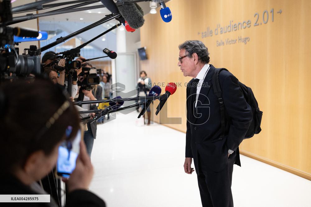 Trial for illegal campaign financing from Lybia - Paris RL