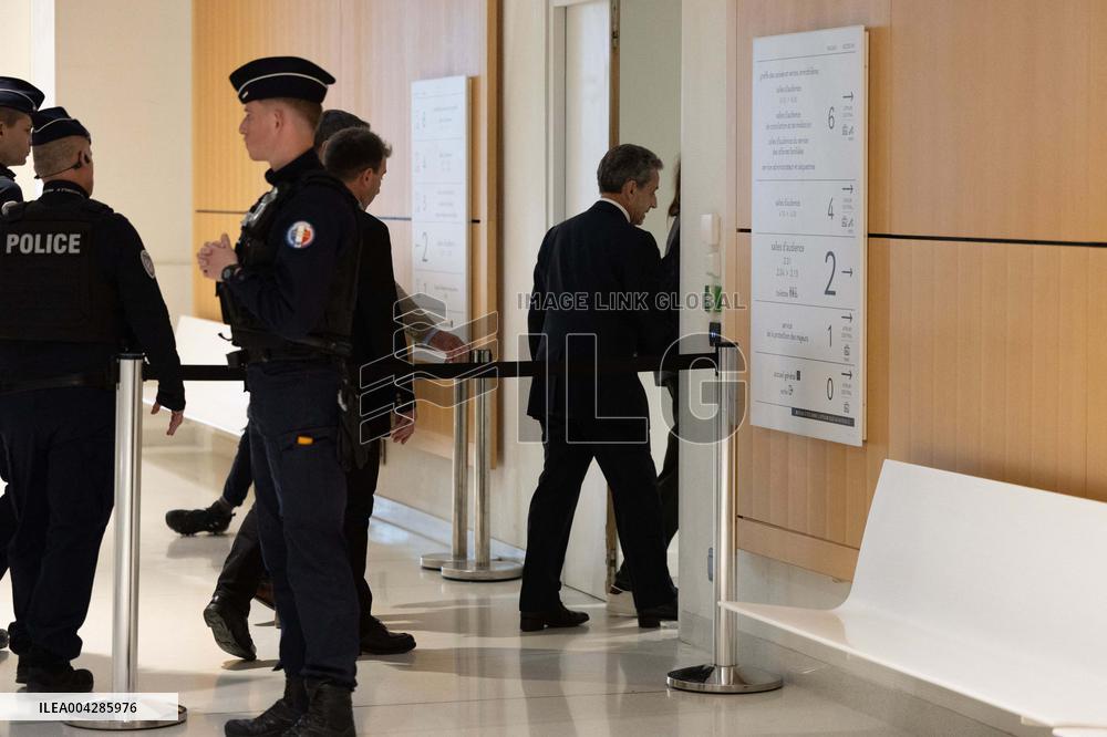 Trial for illegal campaign financing from Lybia - Paris RL