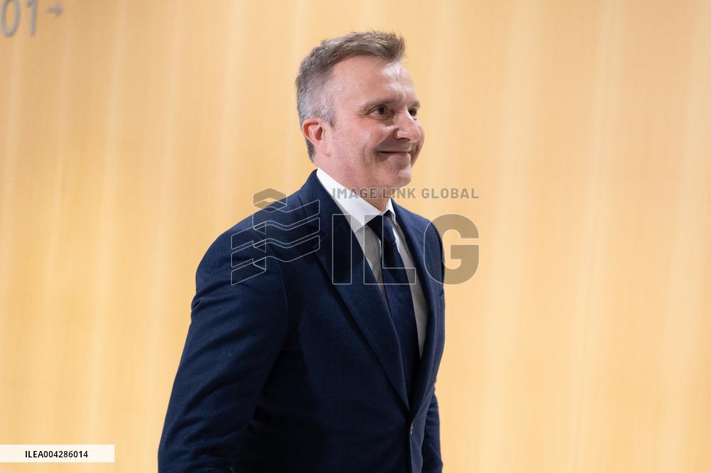 Trial for illegal campaign financing from Lybia - Paris RL