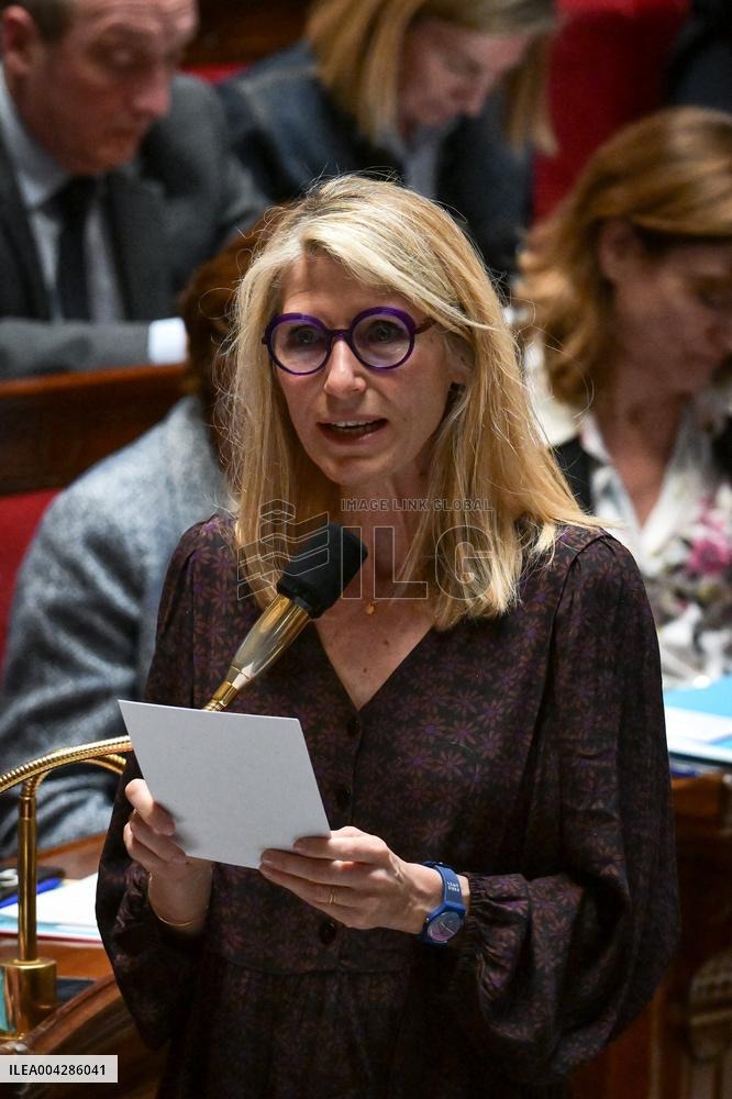 Questions to the government at the National Assembly in Paris FA
