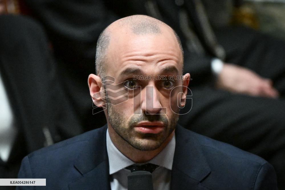 Questions to the government at the National Assembly in Paris FA