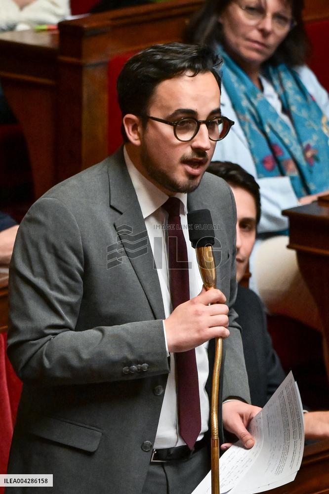 Questions to the government at the National Assembly in Paris FA