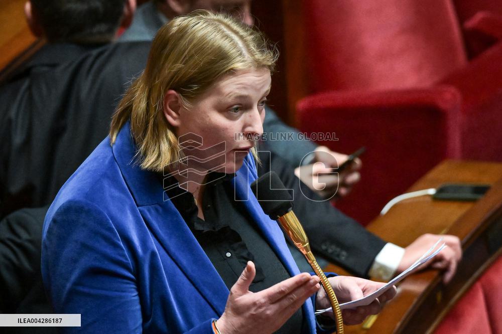 Questions to the government at the National Assembly in Paris FA