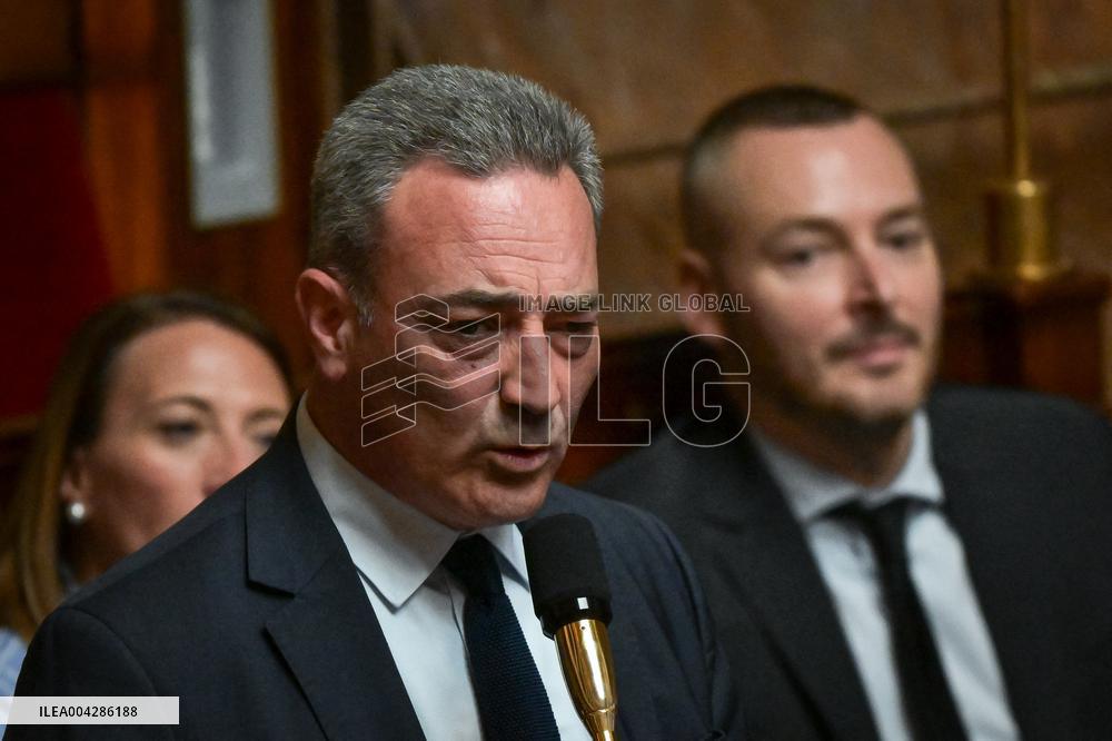 Questions to the government at the National Assembly in Paris FA