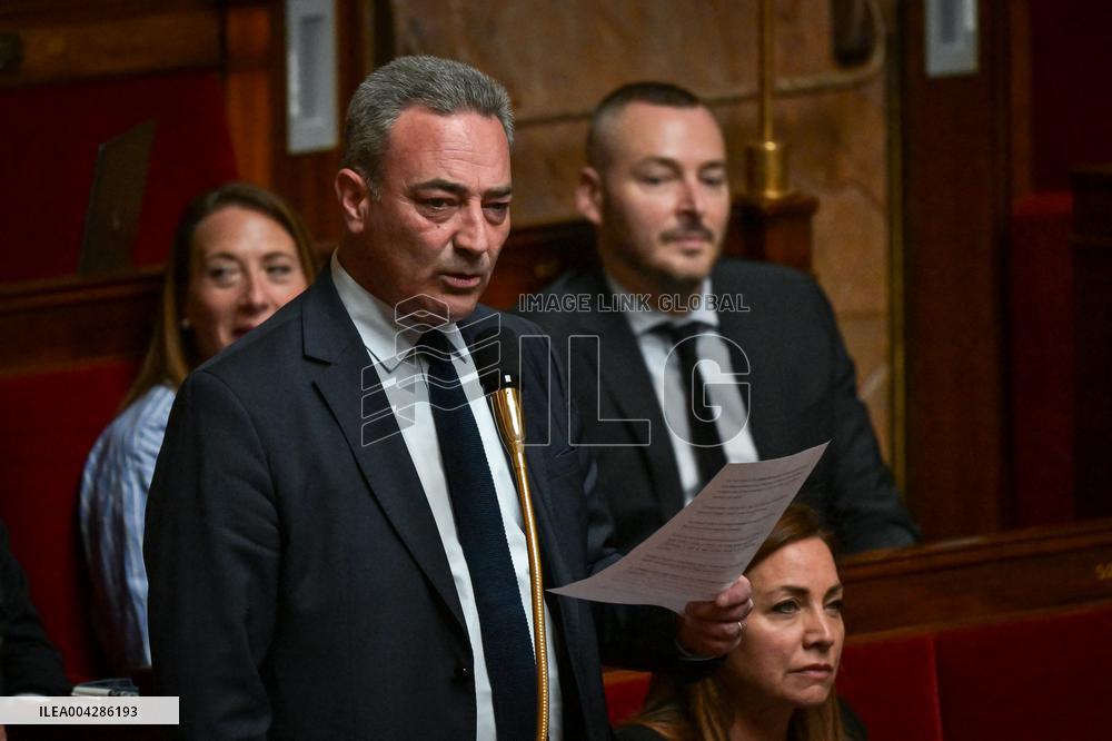 Questions to the government at the National Assembly in Paris FA