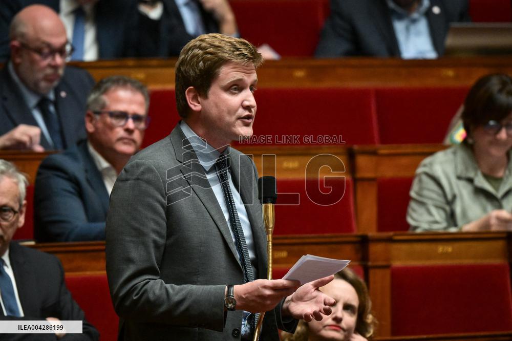 Questions to the government at the National Assembly in Paris FA