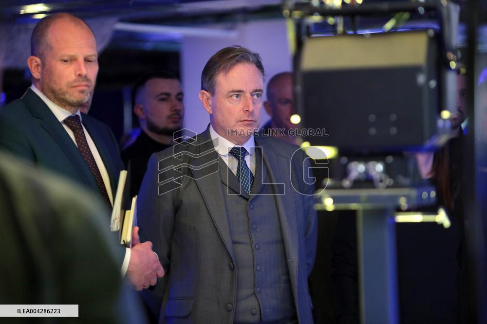 Volodymyr Zelenskyy and Bart De Wever meet representatives of Ukrainian and Belgian defence industries