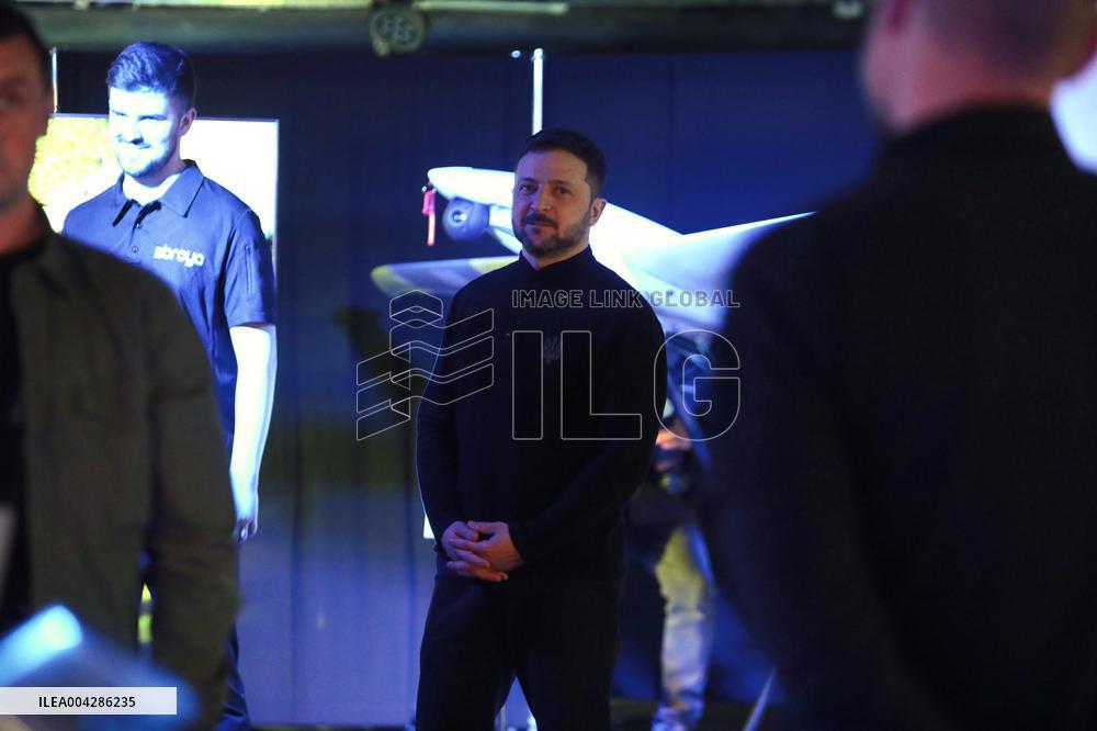 Volodymyr Zelenskyy and Bart De Wever meet representatives of Ukrainian and Belgian defence industries