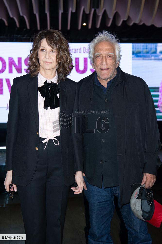 Aimons Nous Vivants Premiere