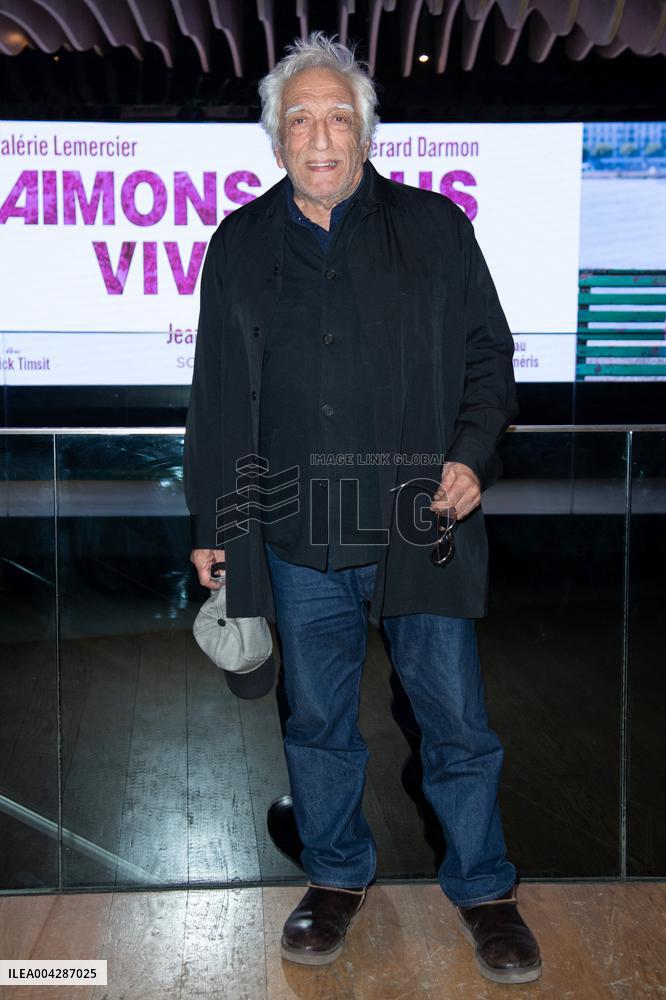 Aimons Nous Vivants Premiere