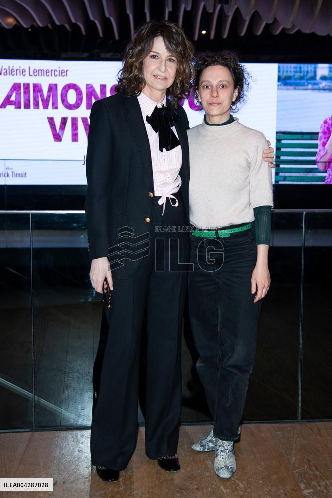 Aimons Nous Vivants Premiere